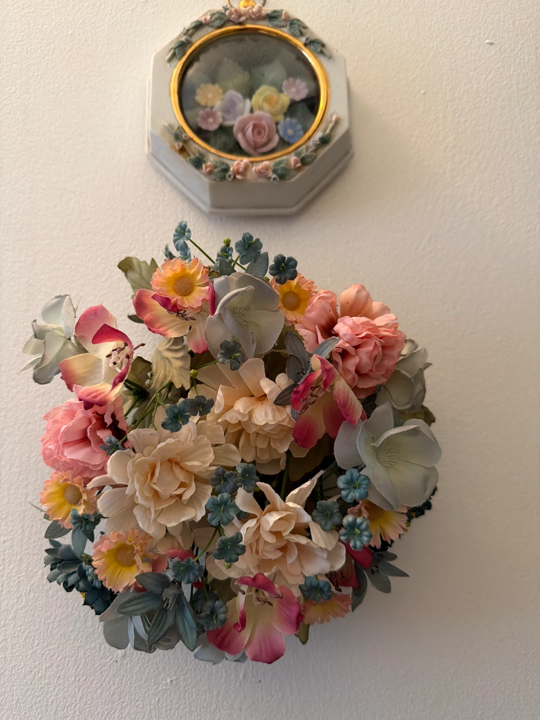 Floral Wall Decor - photo 3
