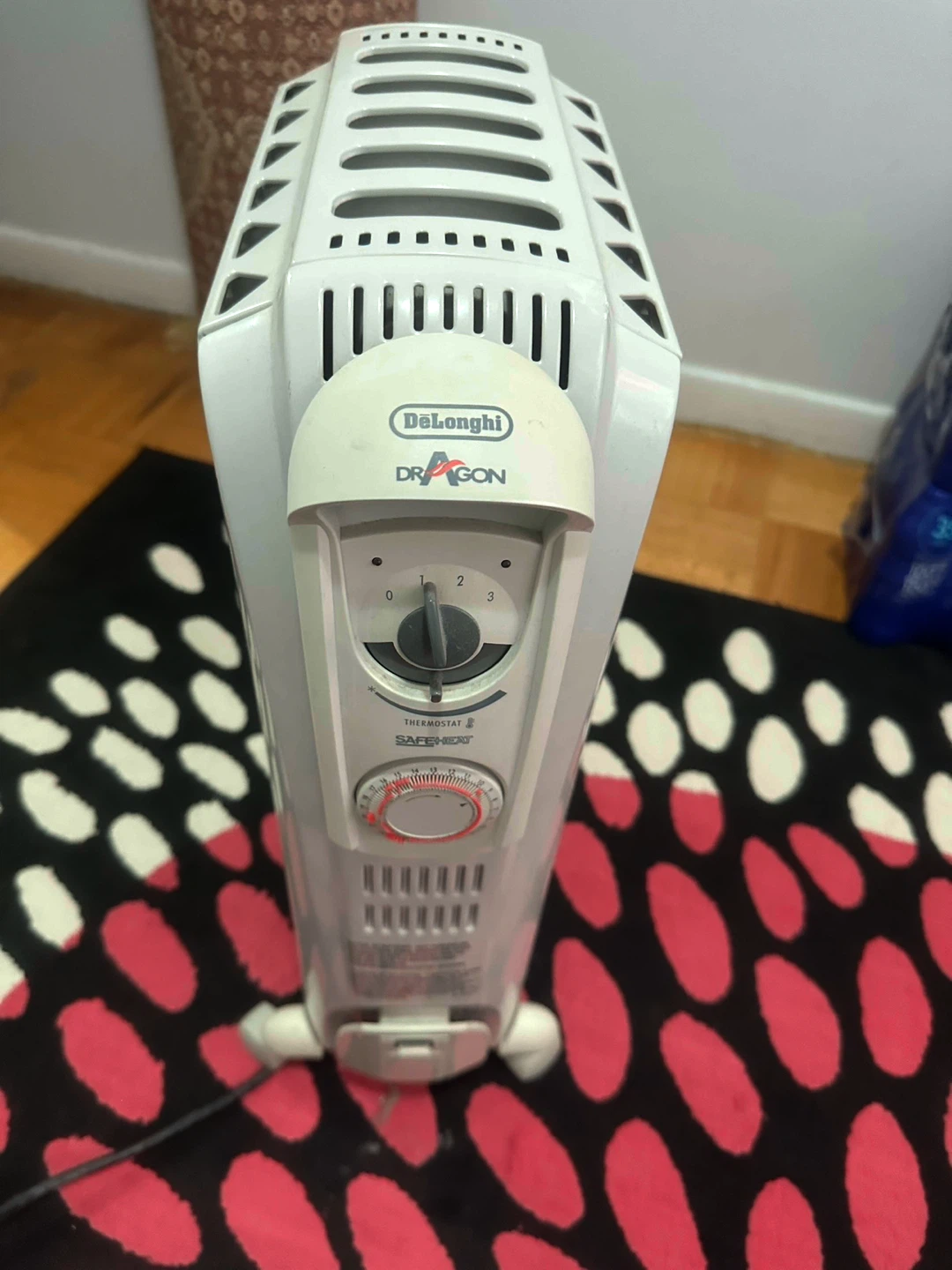 DeLonghi Dragon TRD0715T Oil Heater - photo 2