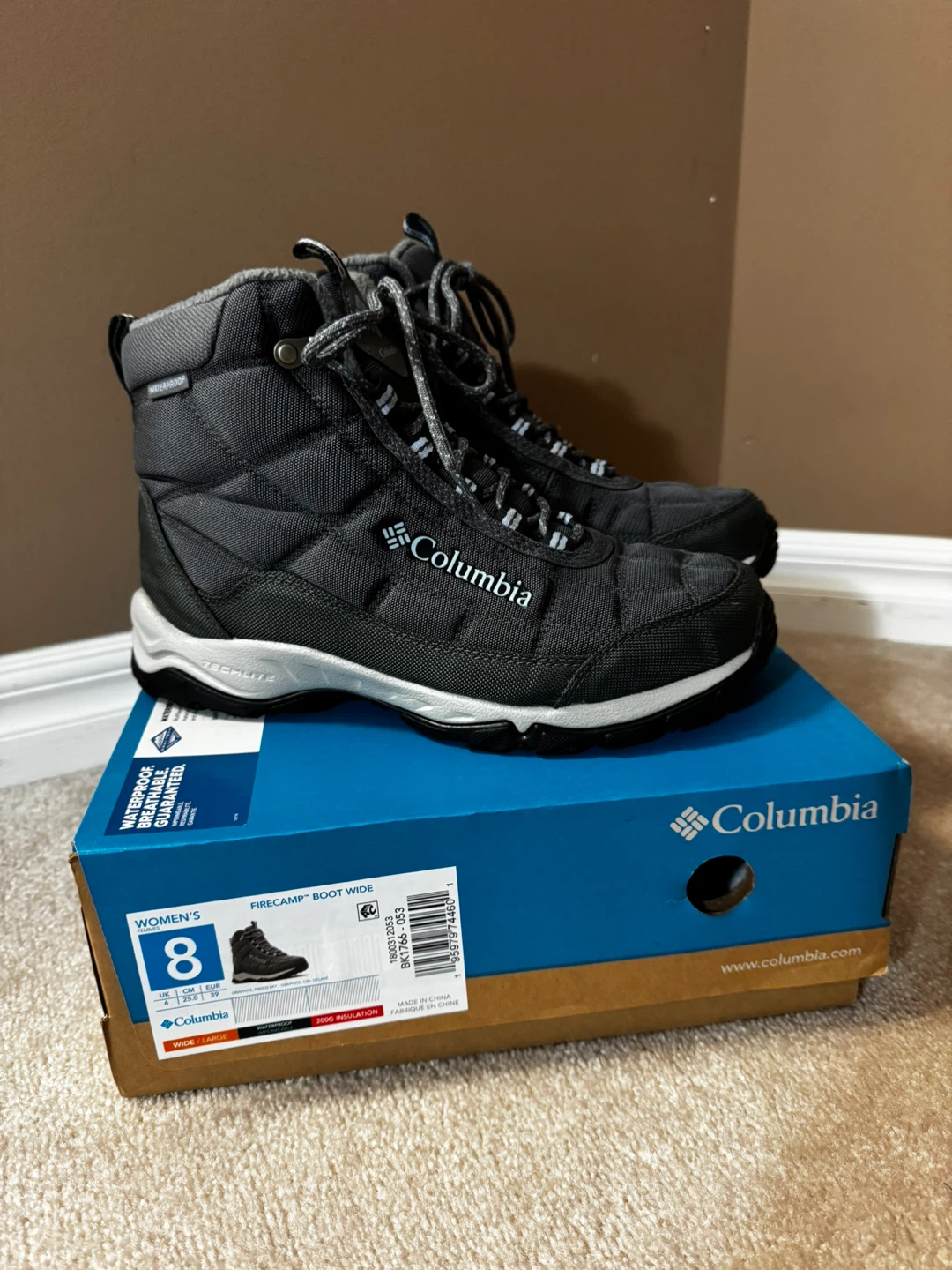 Columbia Firecamp Boot Wide Women's Size 8