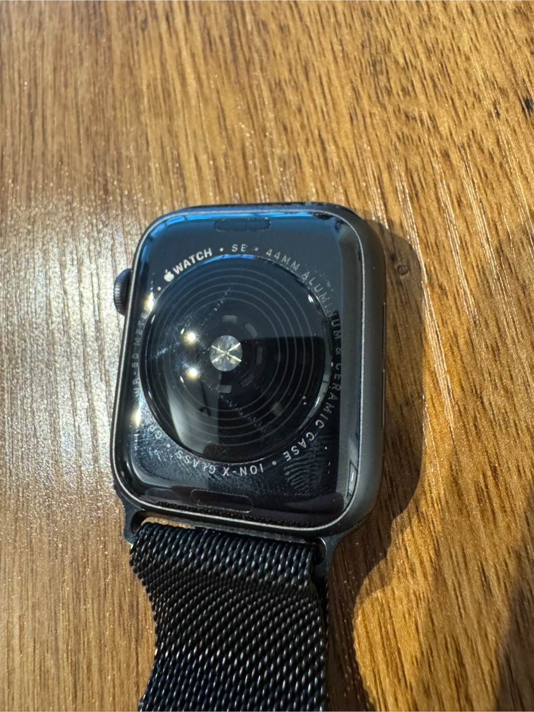 Apple Watch SE 44mm - Black - photo 4