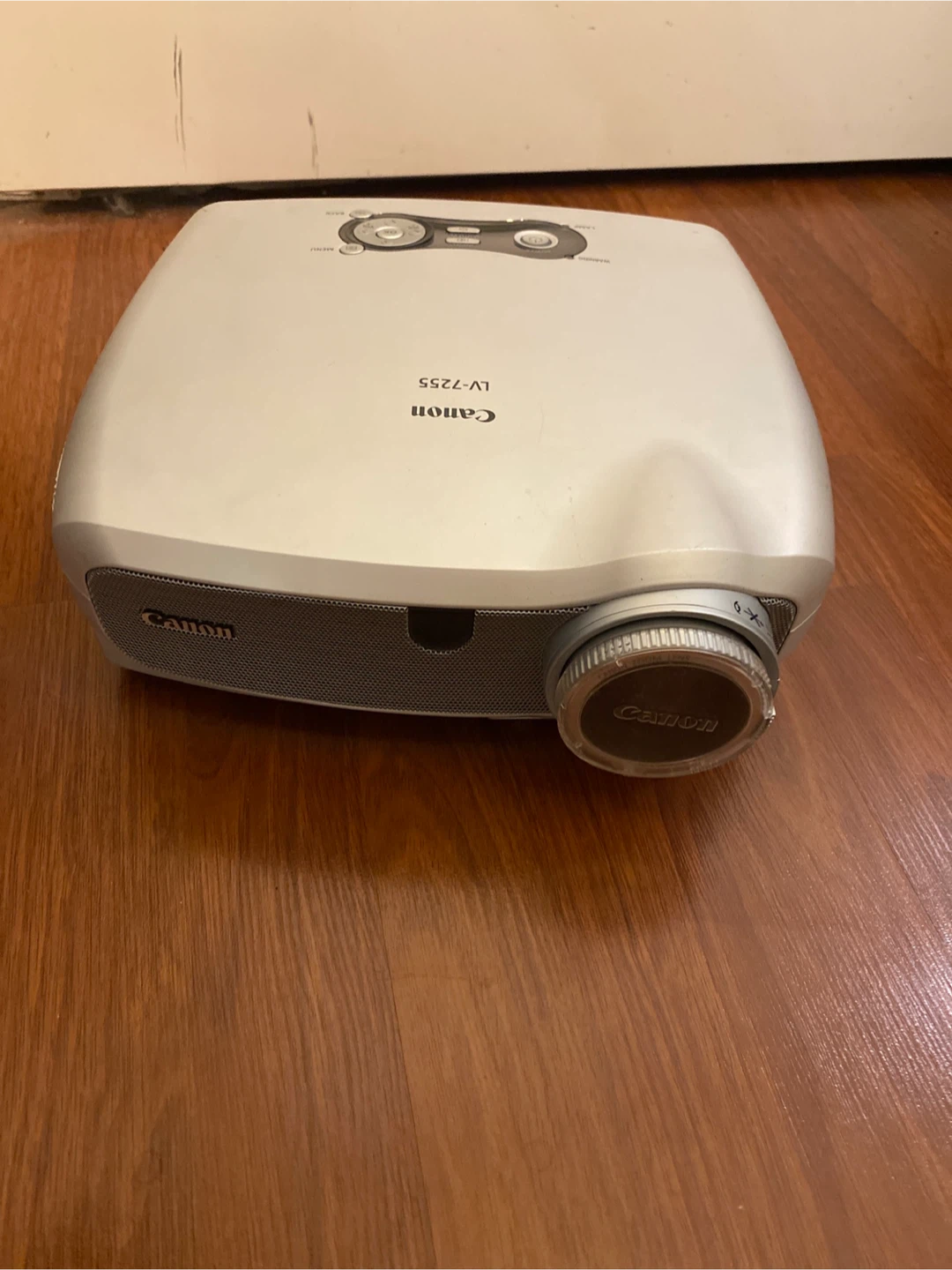 Canon LV-7255 Projector with HDMI converter - photo 4