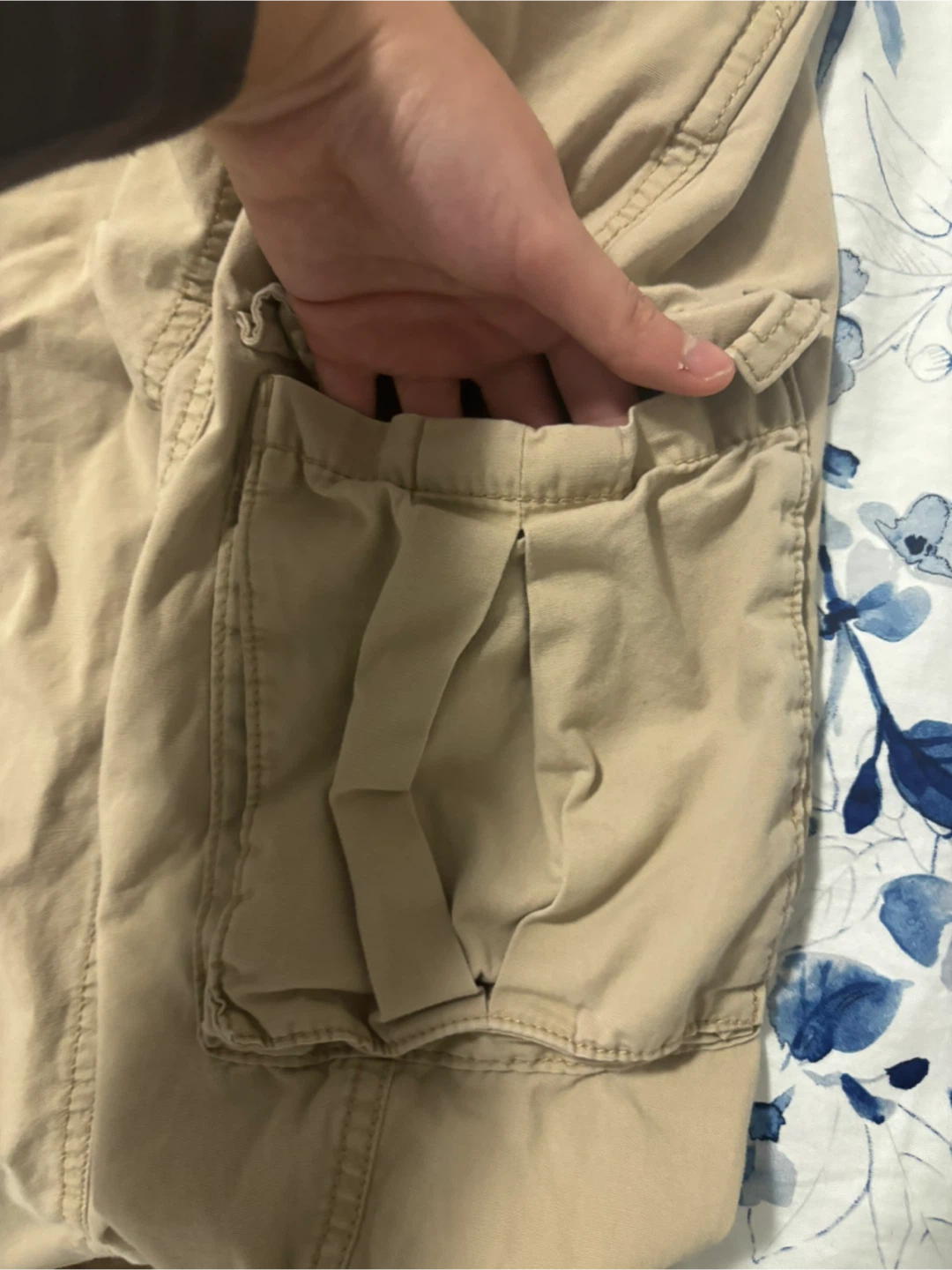 H&M Beige Cargo Pants - photo 4