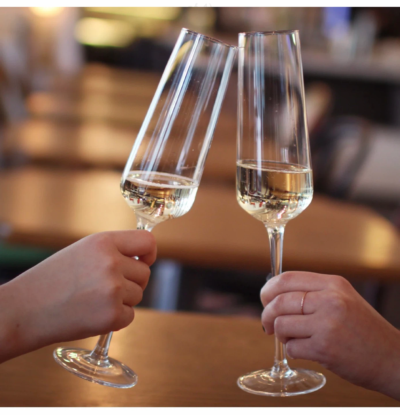 Good Glassware Champagne Flutes - Set of 4 - photo 2