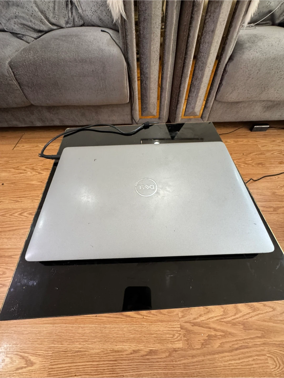 Dell Latitude 3490 Laptop - photo 3