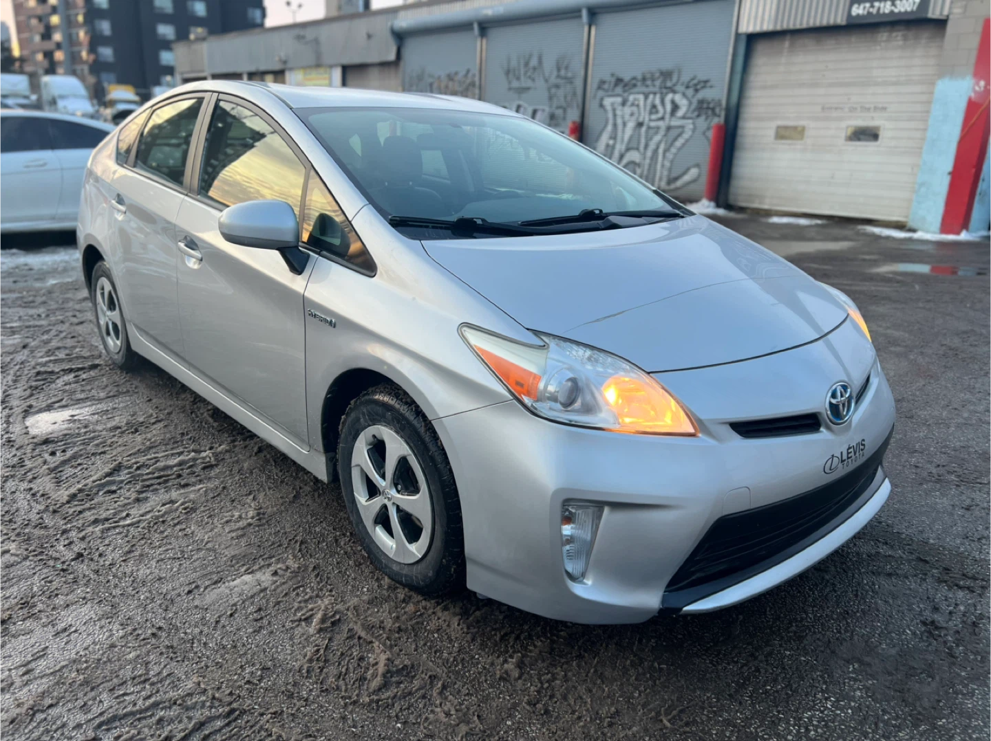 Toyota Prius hybrid 2012 clean title no accident - photo 5