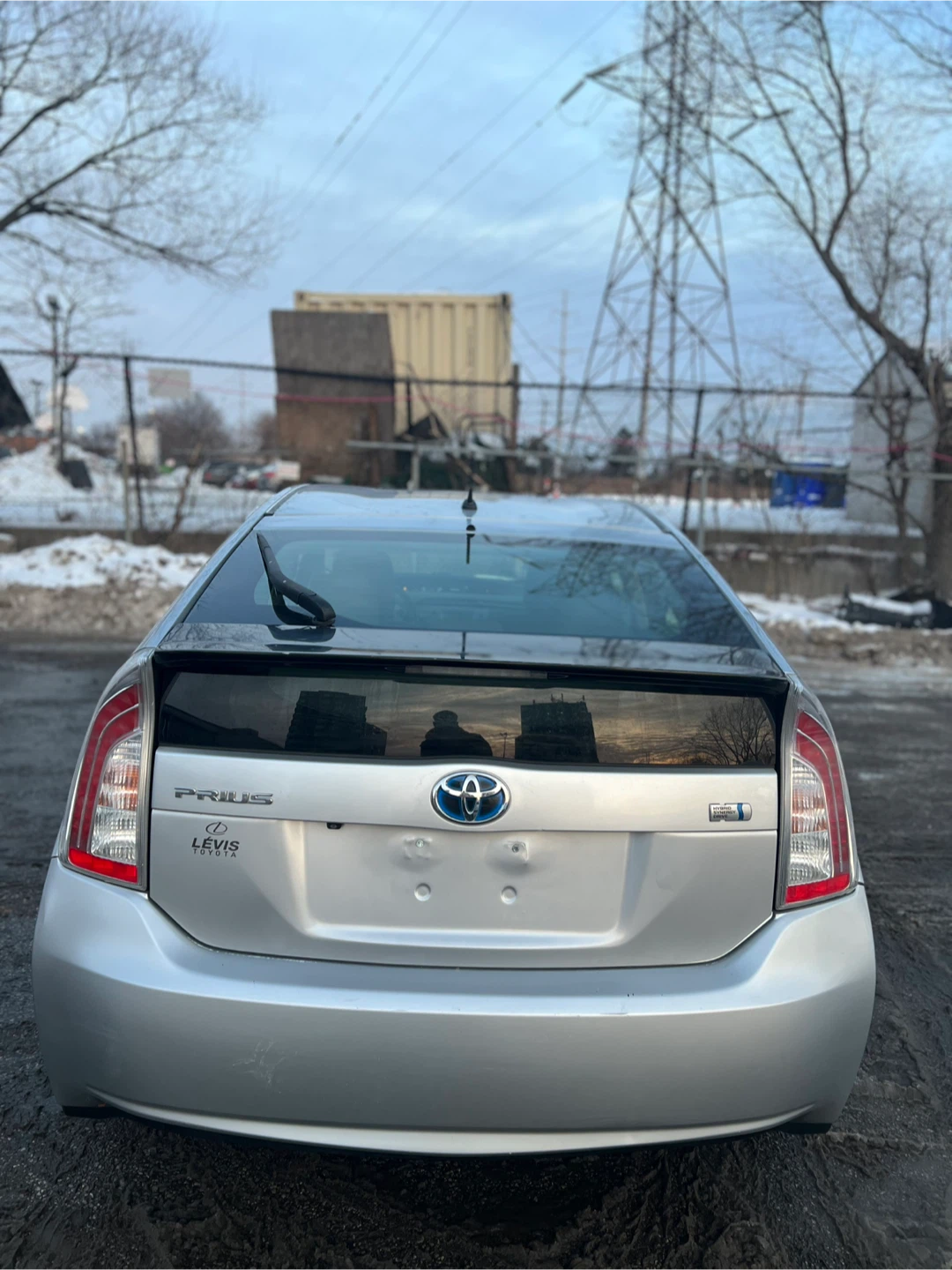 Toyota Prius hybrid 2012 clean title no accident - photo 3