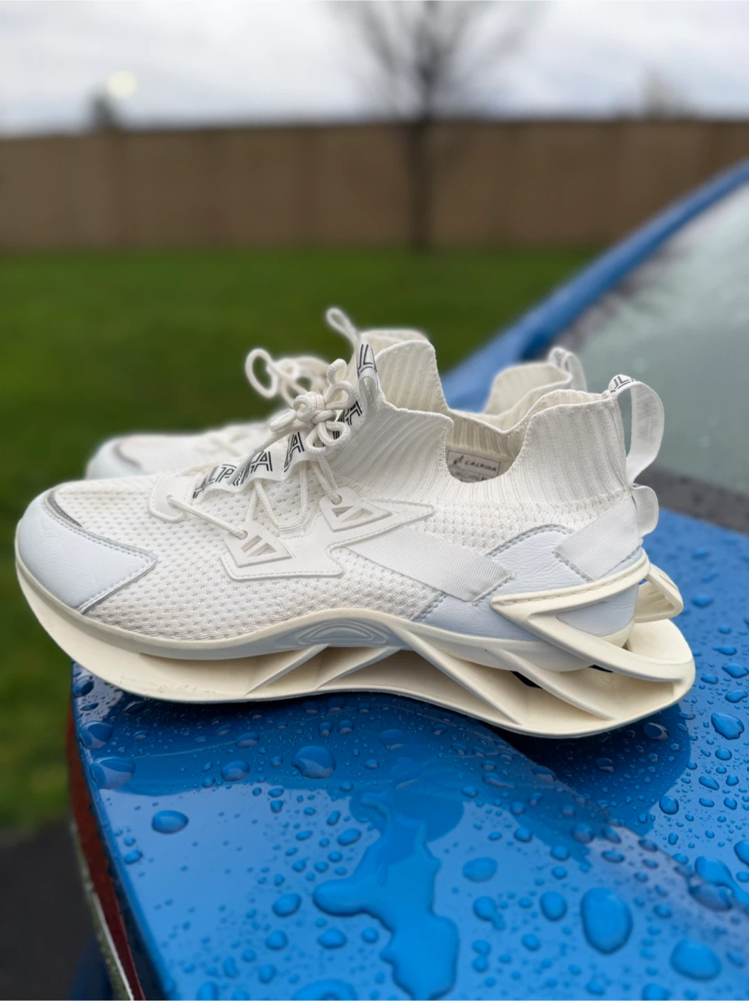 CALPINA White Running Shoes size 11US - photo 2