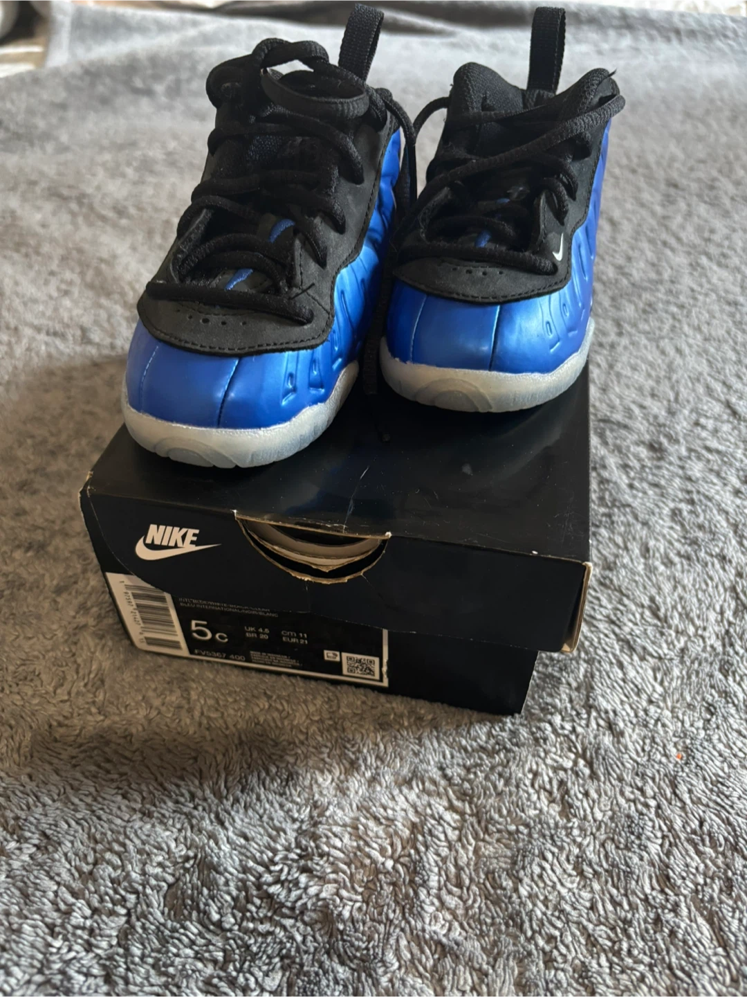 Nike Foamposite Size 5c