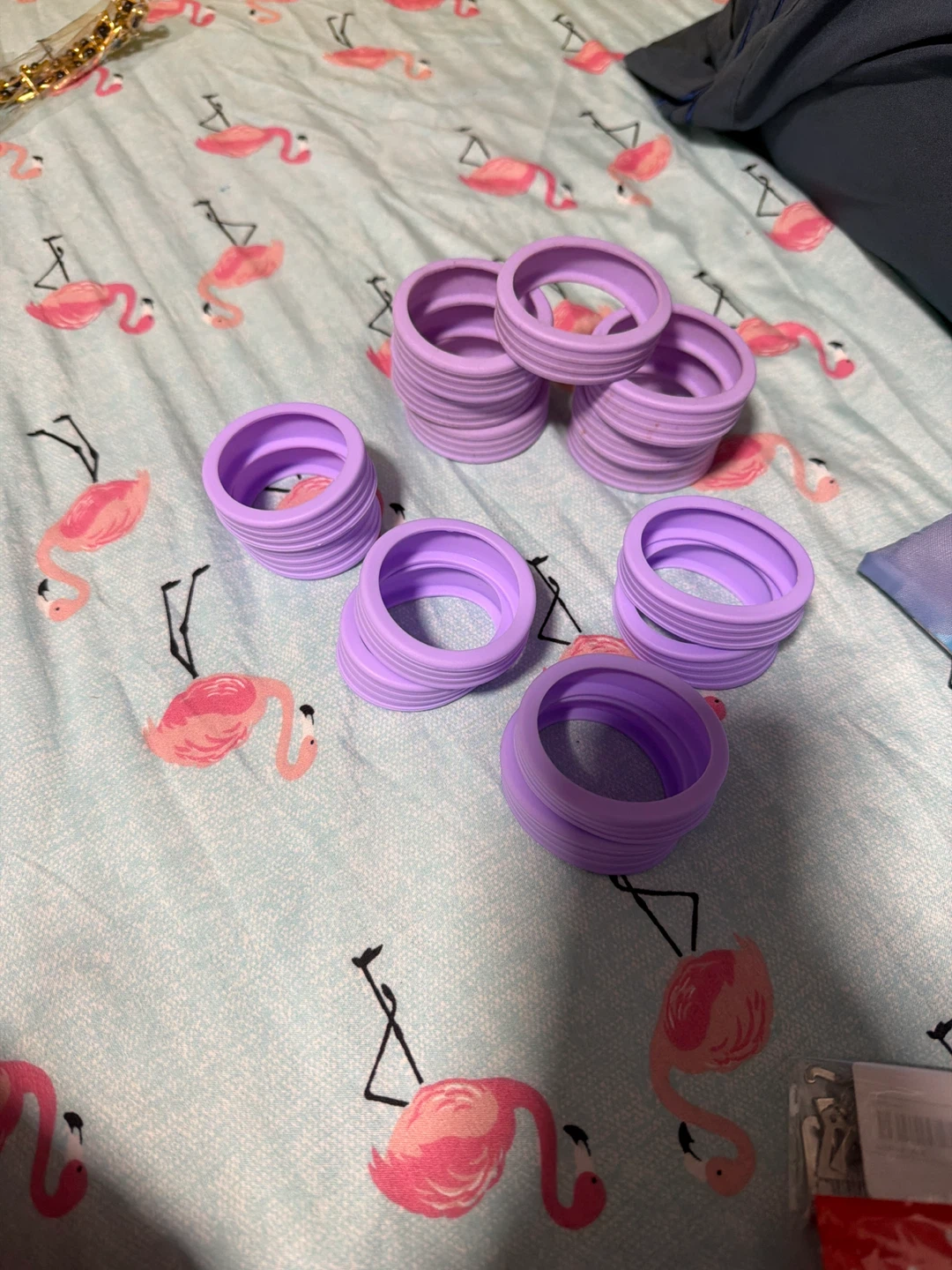 Purple Silicone luggage wheel Rings protections  + bag holder