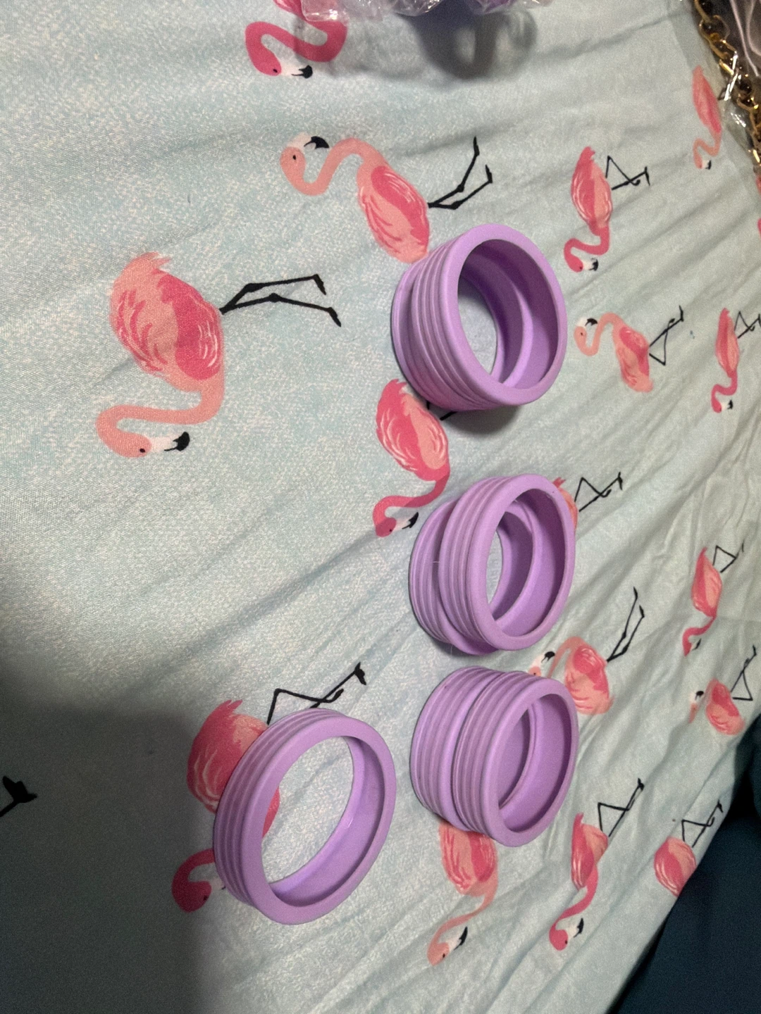 Purple Silicone luggage wheel Rings protections  + bag holder - photo 3