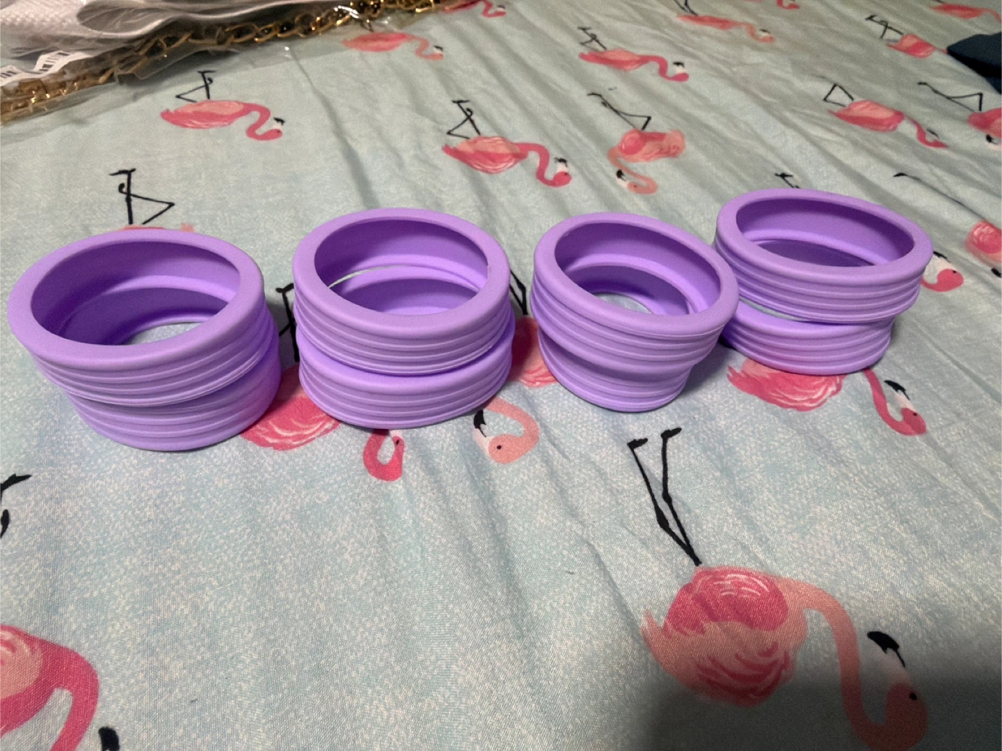 Purple Silicone luggage wheel Rings protections  + bag holder - photo 2