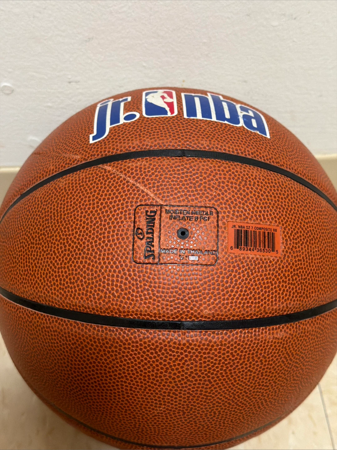 Spalding Jr. NBA Composite Basketball Size 7 - photo 2