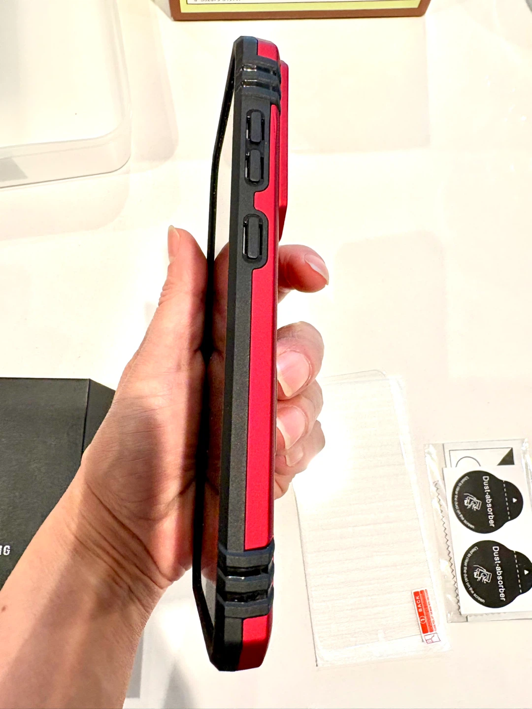 Samsung S23FE with case, charger etc - photo 3