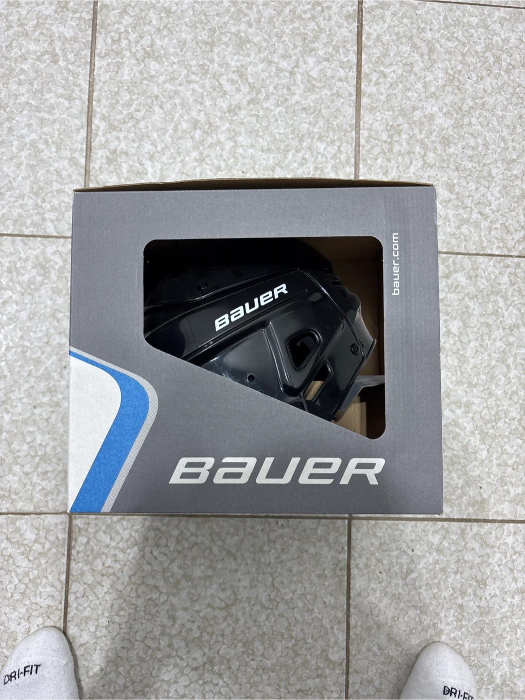 Bauer 1500 Hockey Helmet - Size Small - photo 3