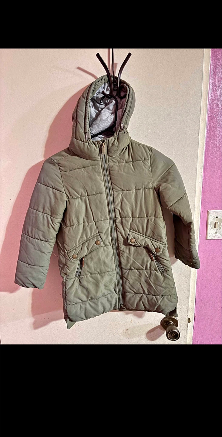 Zara Girls Olive Green Winter Coat - Size 7 - photo 3