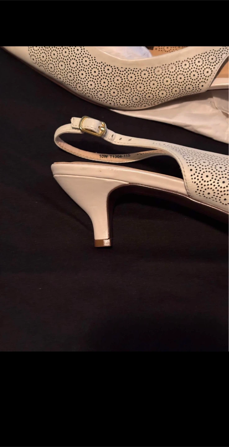 Trotters White Slingback Heels - Size 10W - photo 2