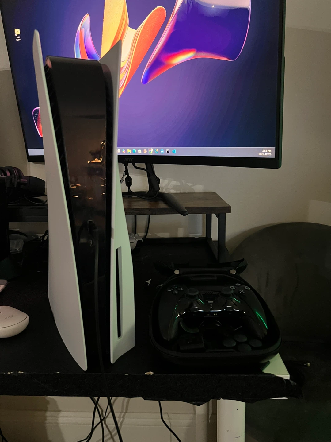 PS5 Disc Edition Console with Dual Sense Edge Controller - photo 4