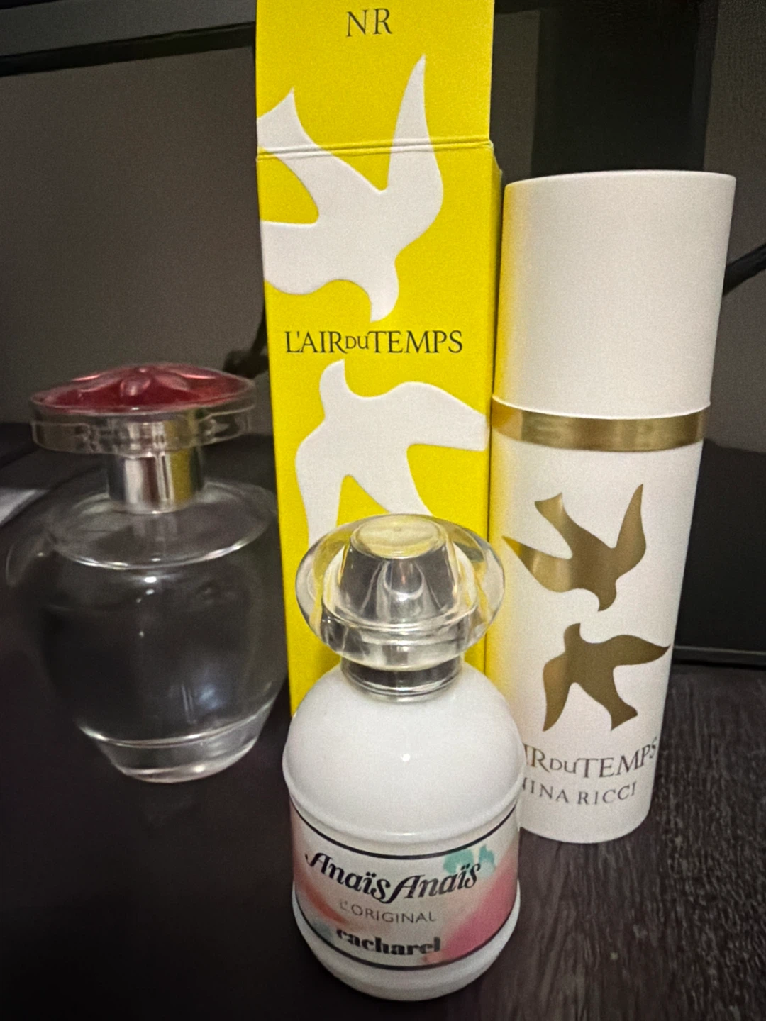L'Air du Temps & Anais Anais Perfume & Elizabeth Arden Pretty