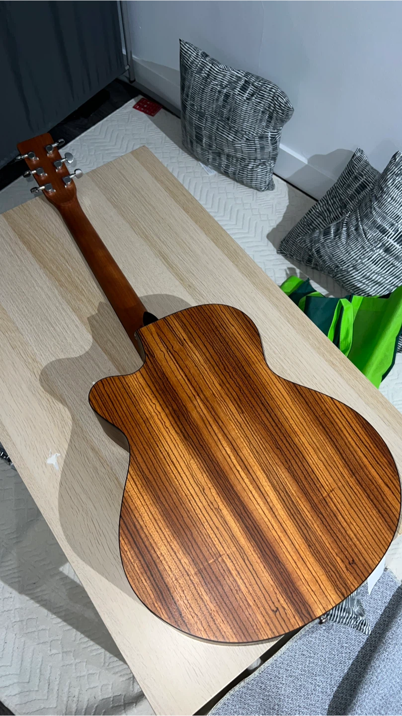 Accoustic guitar - photo 5