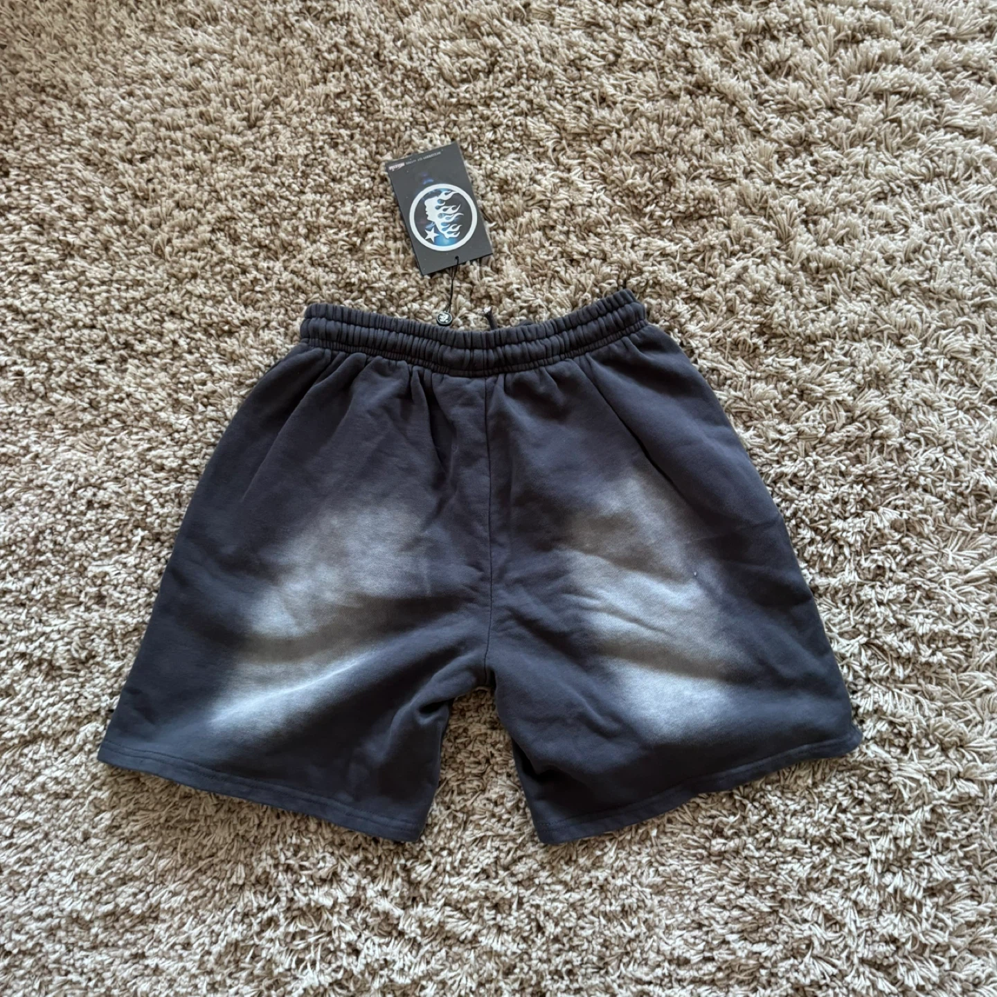 Hellstar Flame Shorts - Size M - photo 2
