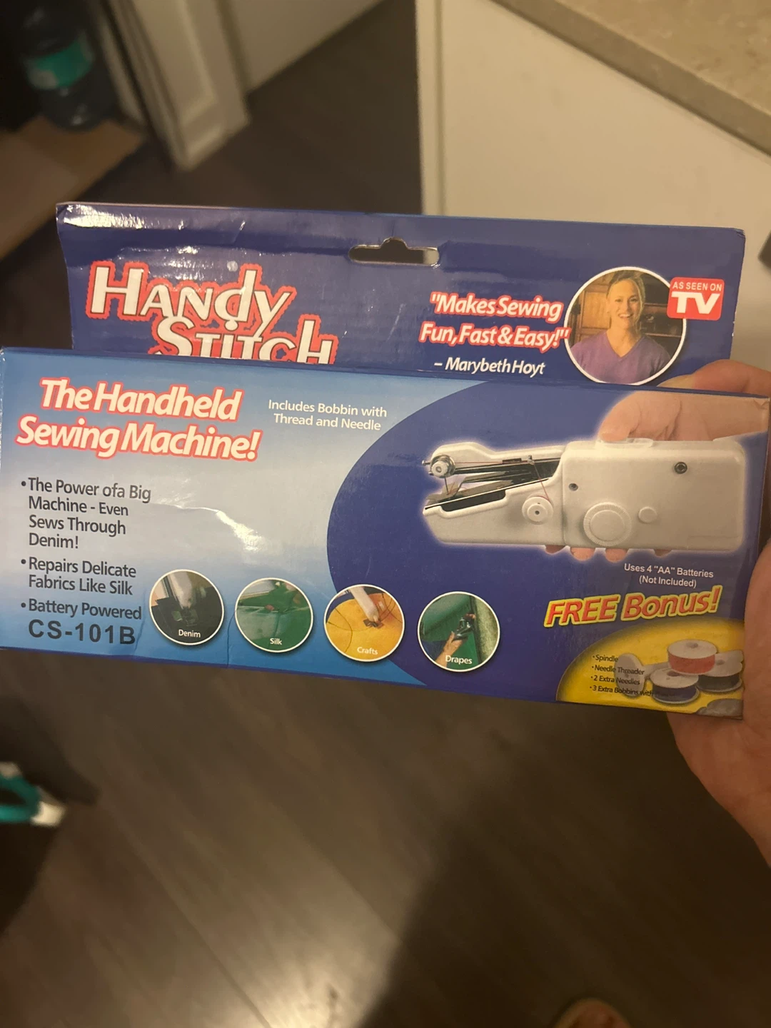 Handy Stitch Handheld Sewing Machine - New in Box!