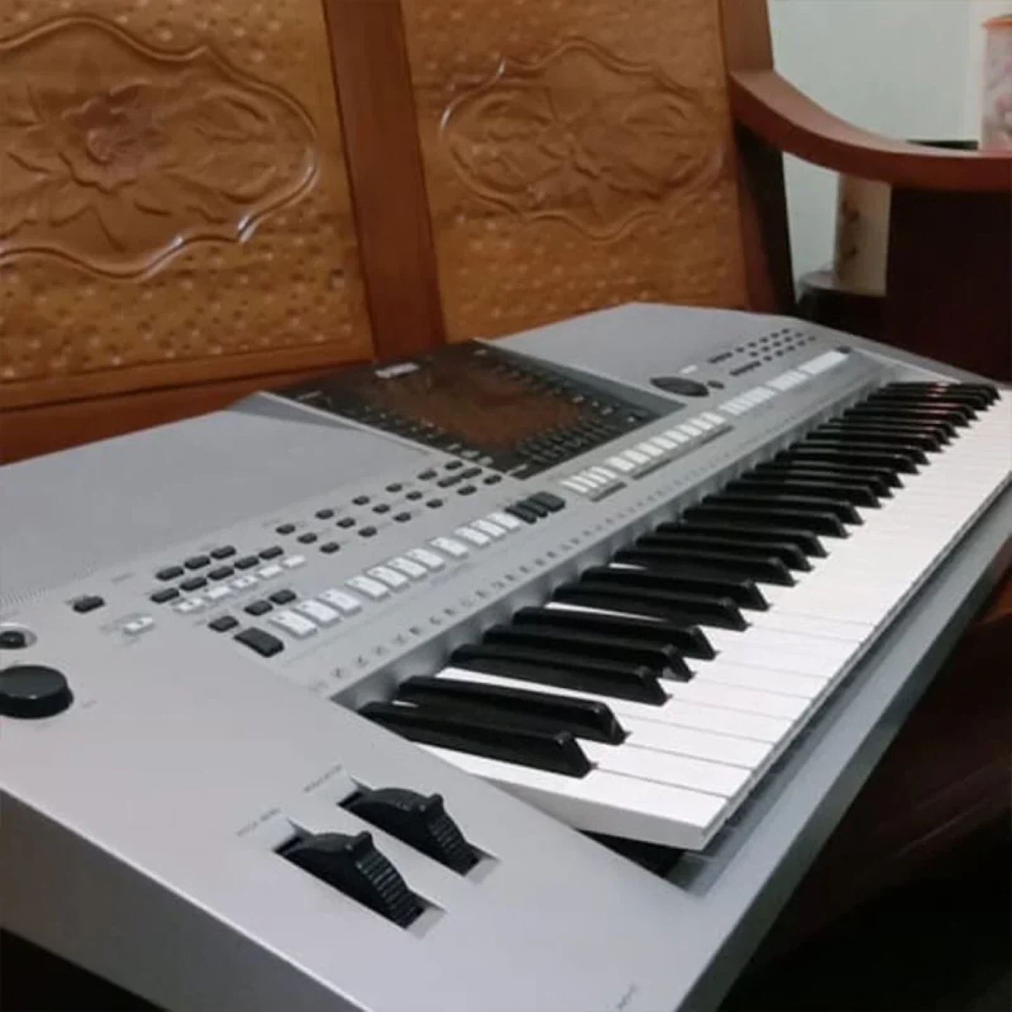 Yamaha PSR-S 900 Keyboard - photo 2