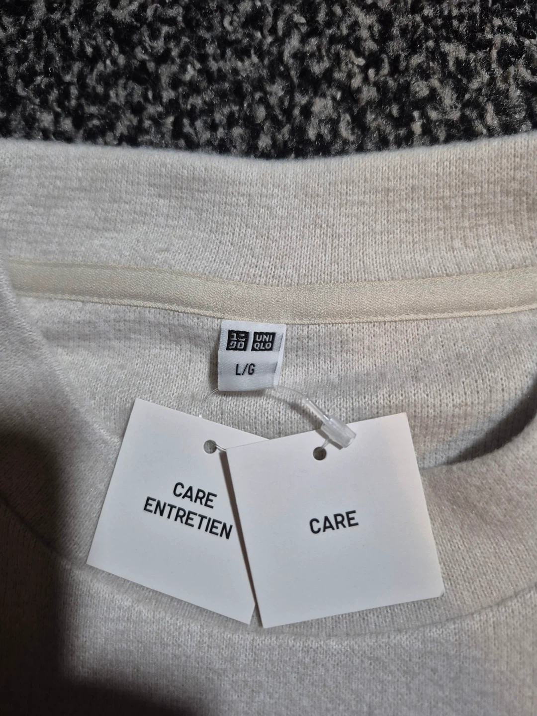 Brand new Uniqlo Long Sleeve Top - photo 3