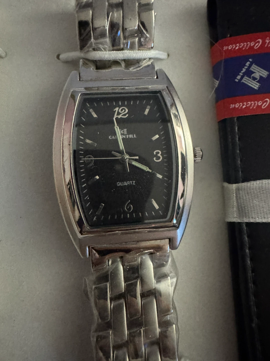 Calvin Hill Men Gift Set - Watch, Wallet, Pen & Keychain - photo 2