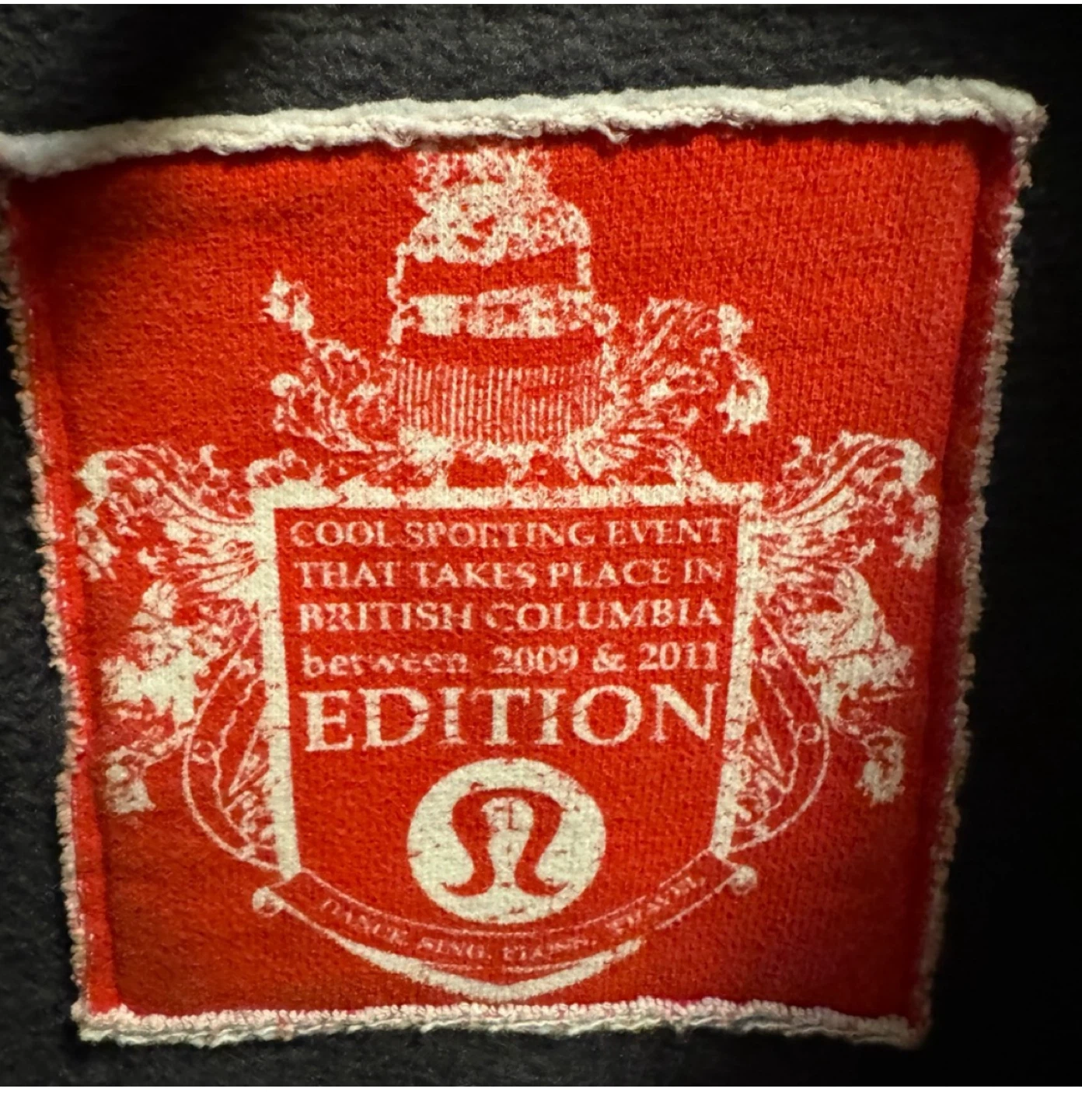 Men’s Lululemon British Columbia Edition Hoodie - Size L - photo 4