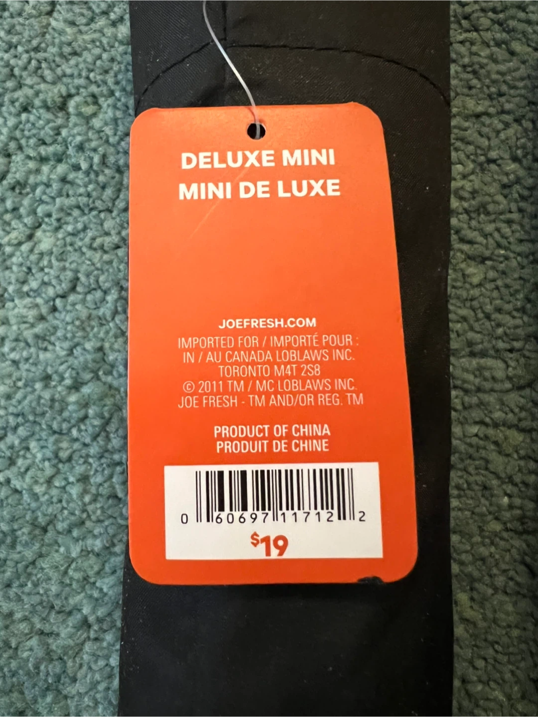 Joe Fresh Deluxe Mini Umbrella - Black, New with Tags! - photo 2