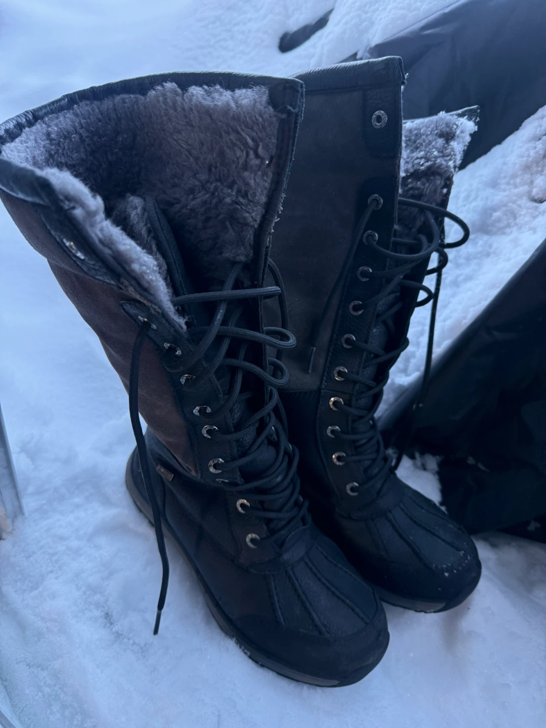 Ugg Boots - Women's Size 7 - photo 4