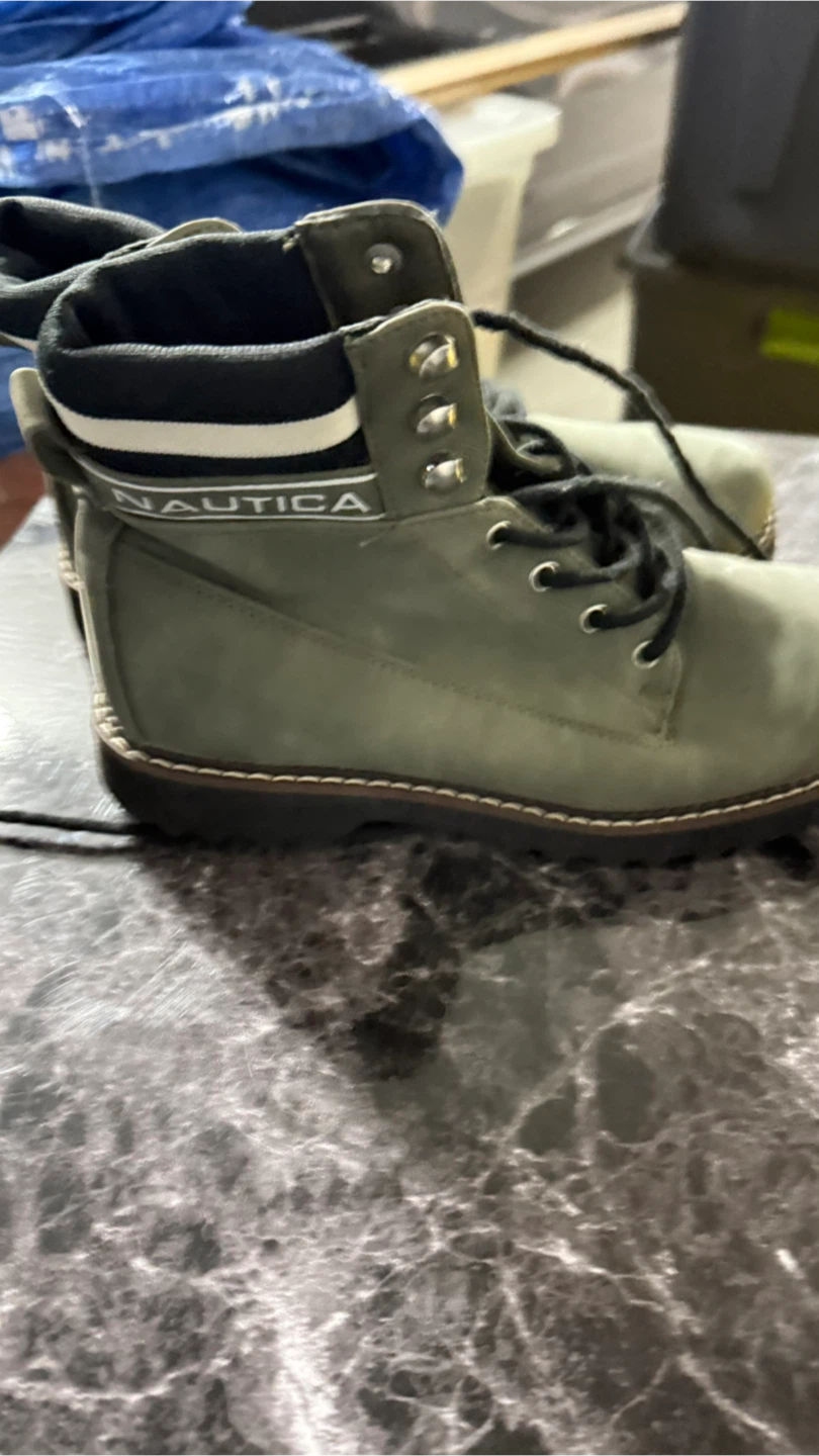 Nautica Women's Olive Green Ankle Boots Size 8