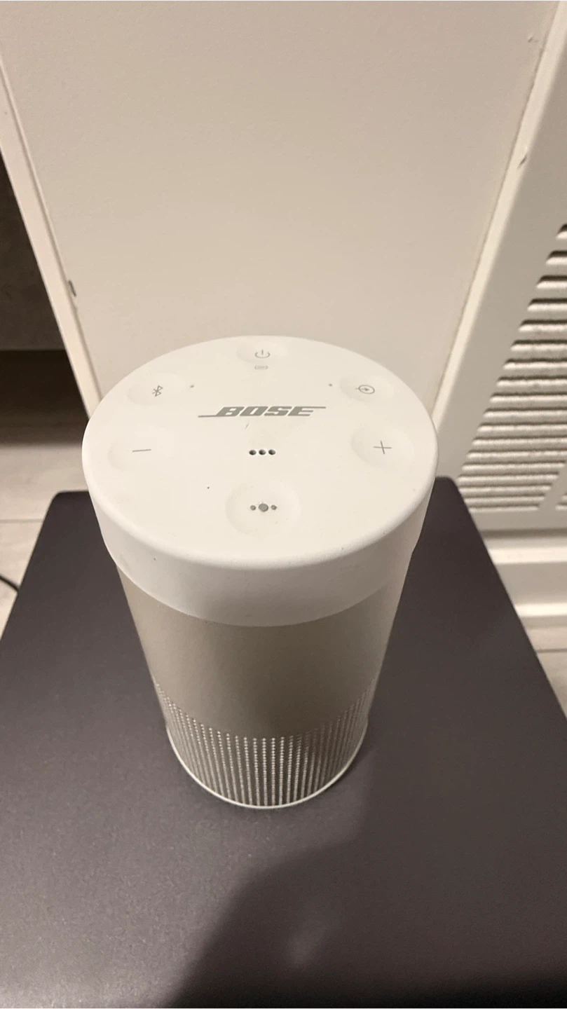 🎧 Bose SoundLink Bluetooth Speaker – Excellent Condition! 🎧 - photo 4
