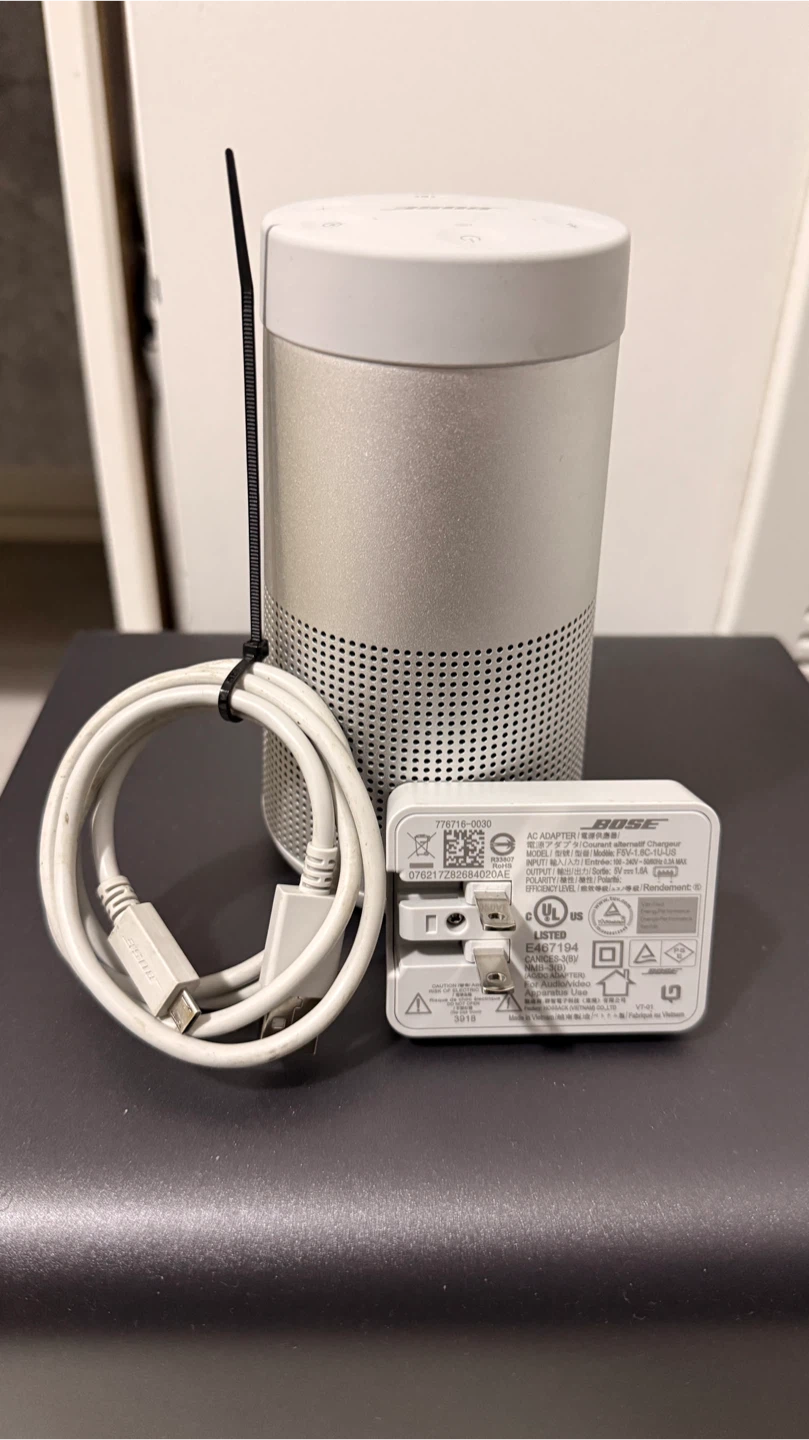 🎧 Bose SoundLink Bluetooth Speaker – Excellent Condition! 🎧