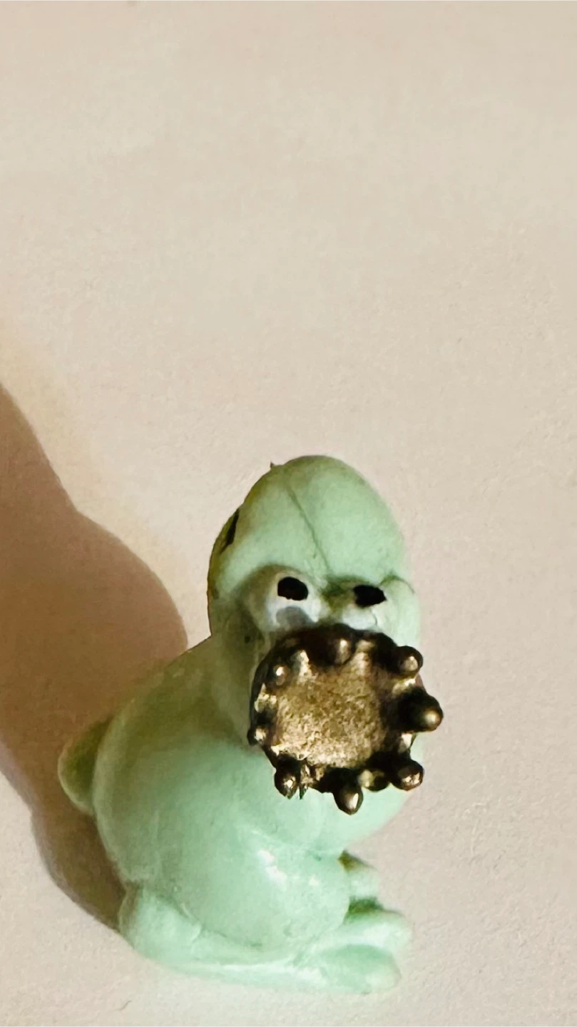 Cute Light Green Frog Figurine with Crown - photo 2