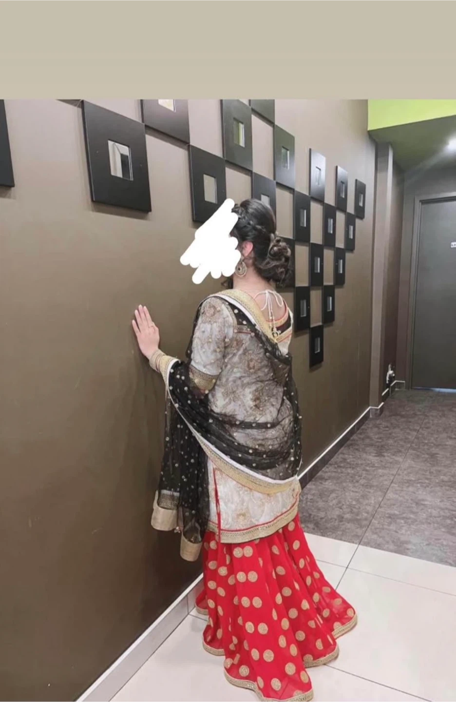 Indian Outfit - Red, Black, Gold - photo 2