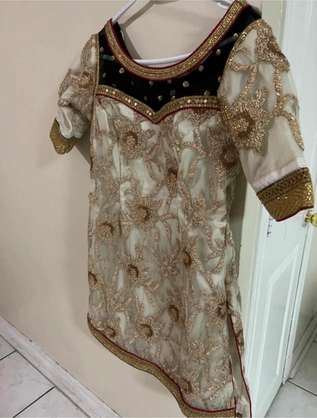Indian Outfit - Red, Black, Gold - photo 3