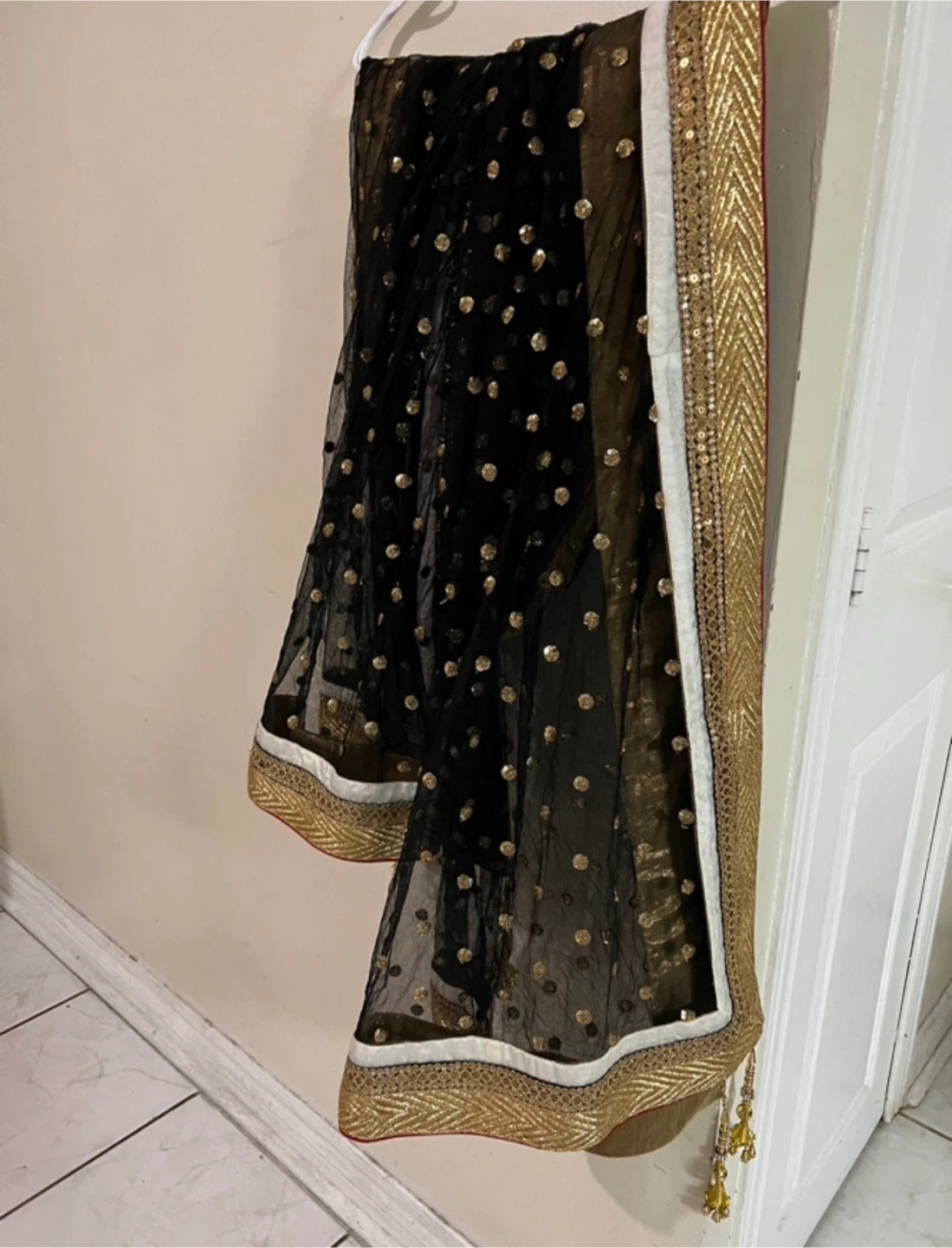 Indian Outfit - Red, Black, Gold - photo 5