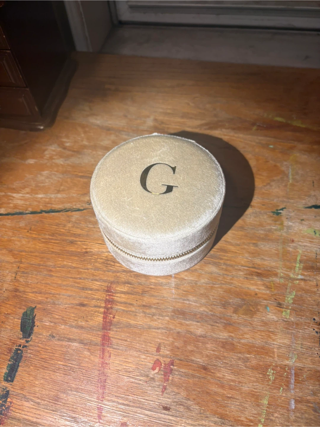 Jewelry Box with 'G'