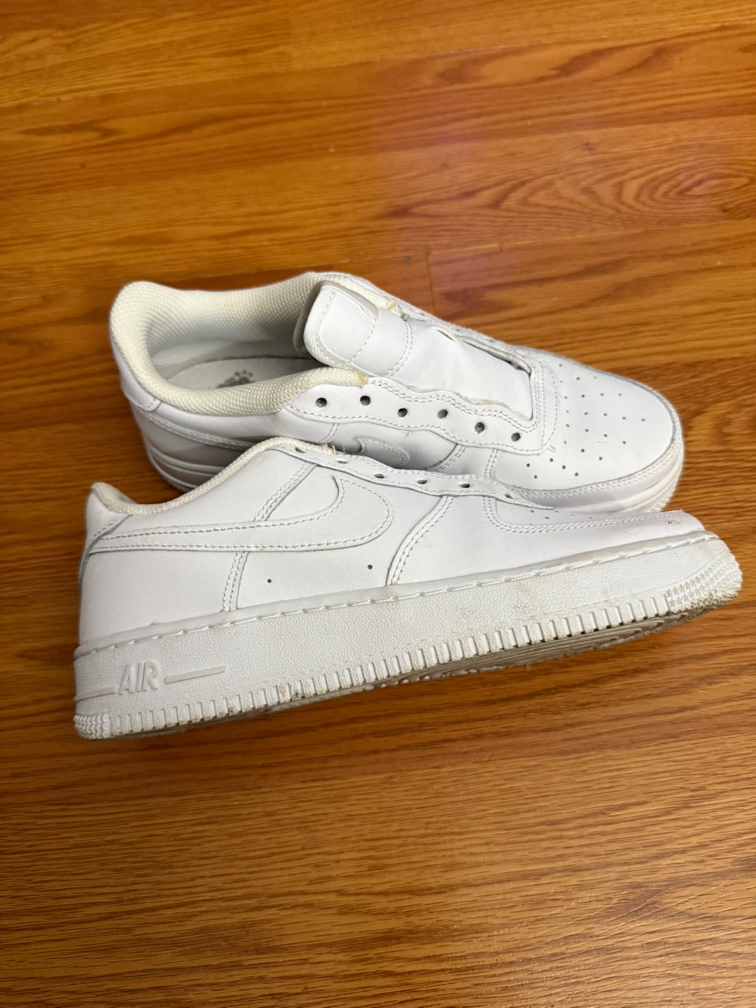 Nike Air Force 1 White Sneakers size 5.5 - photo 3