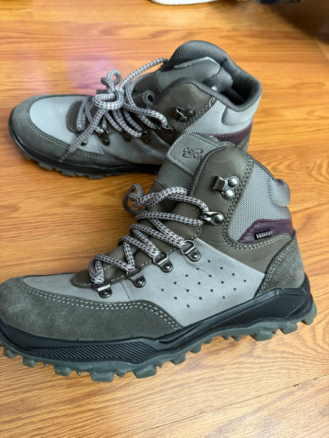Orion Hiking Boots - Grey