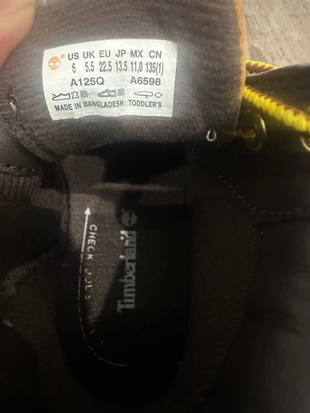 Timberland Toddler's Brown Leather Boots - Size 6 - photo 3