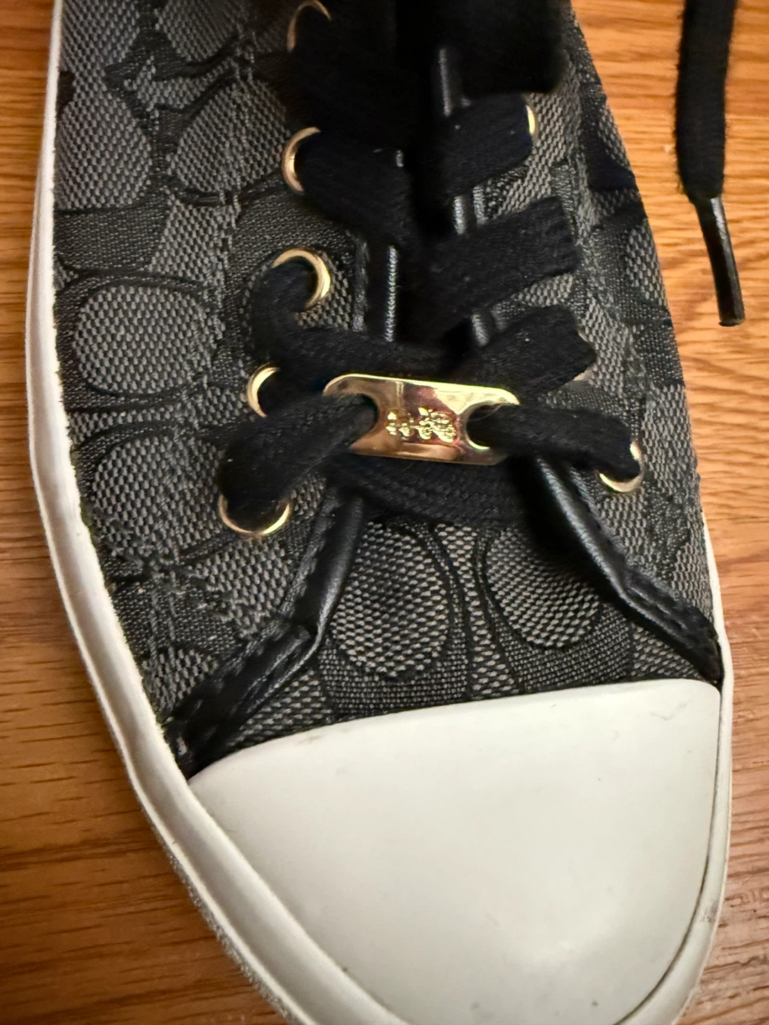Coach Empire Sneakers - Size 8B