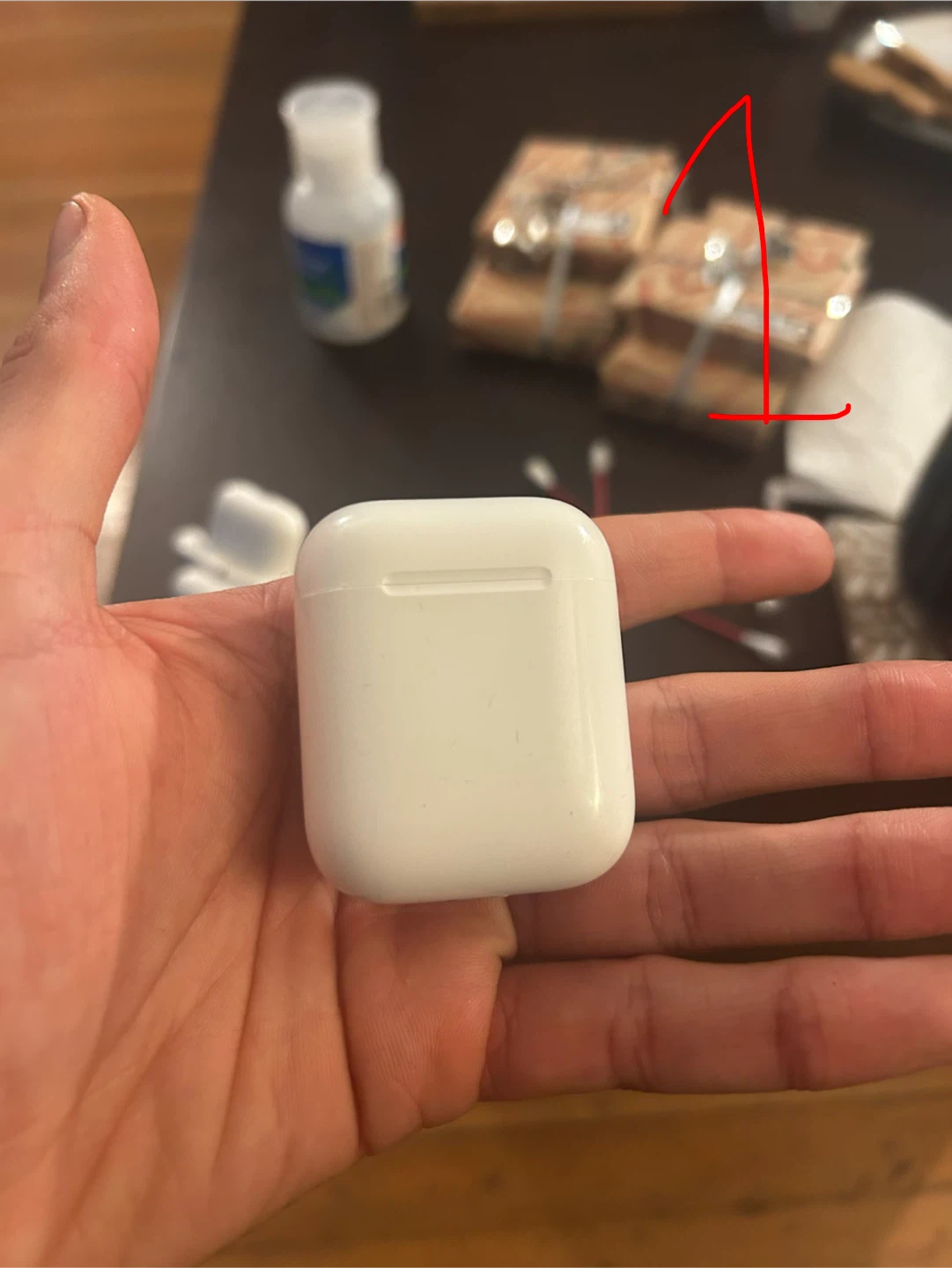 Apple AirPods (2nd generation) - photo 2