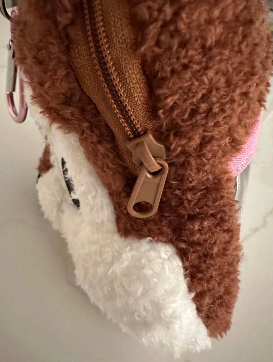 Disney Chip 'n' Dale Plush Coin Purse (Chip) - photo 3