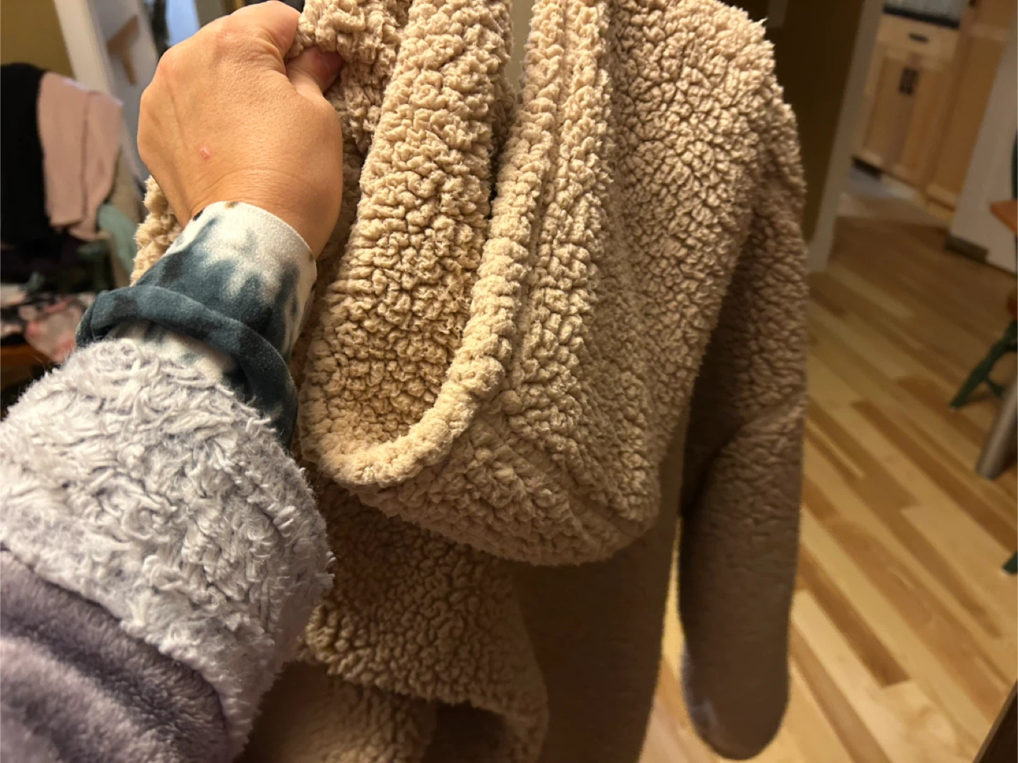 AERO Sherpa Jacket - Size XL - photo 3