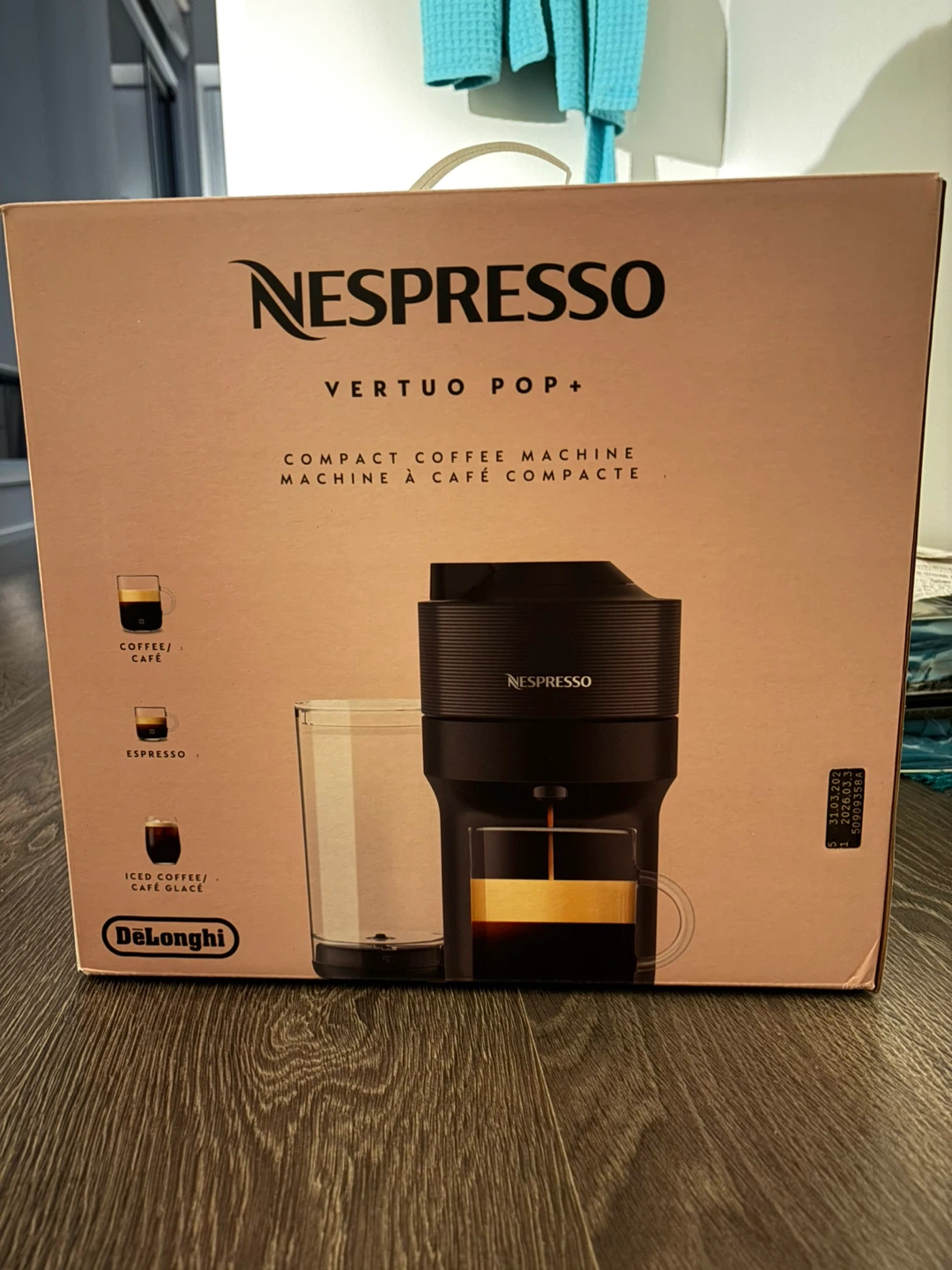 Nespresso Vertuo Pop+ Coffee Machine - Like New!