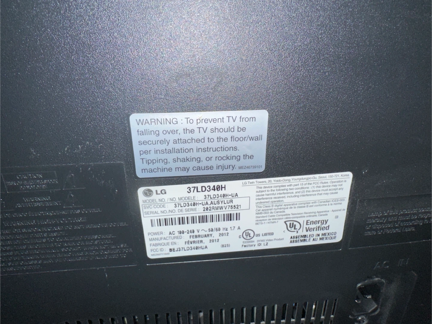LG 37LD340H 37" LCD TV - photo 2