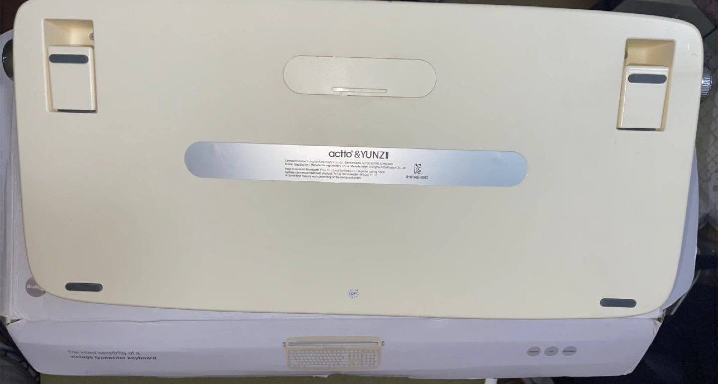 YUNZII ACTTO B503 Wireless Keyboard - Ivory - photo 3