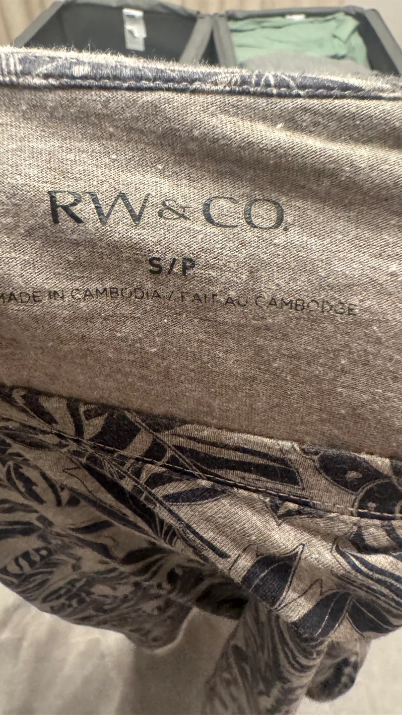RW&CO Men's Floral Print T-Shirt - Size S - photo 2